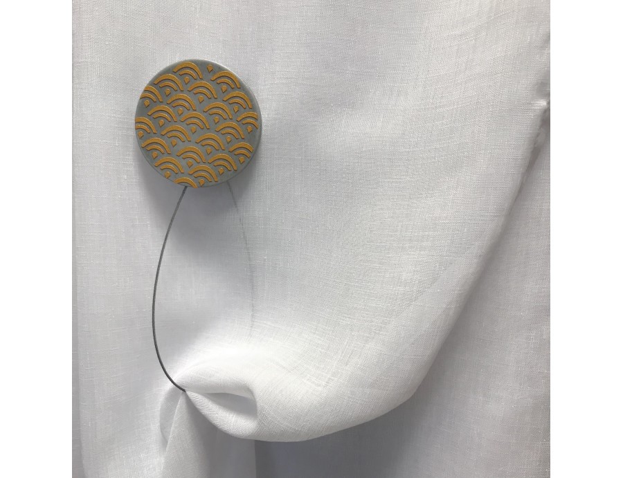 Embrasse aimantée TWENTY jaune moutarde