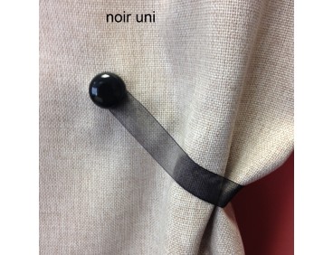 Petite embrasse aimantée SURI, disponible en 5 coloris