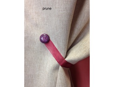 Petite embrasse aimantée SURI, disponible en 5 coloris