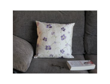 Coussin LILY violet déhoussable 45 x 45 cm