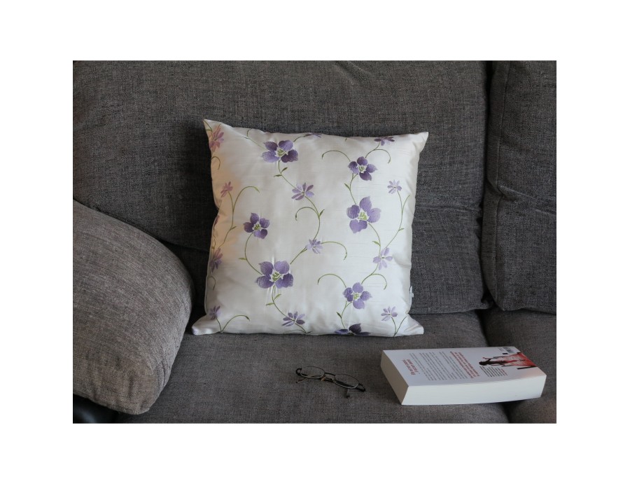 Coussin LILY violet déhoussable 45 x 45 cm