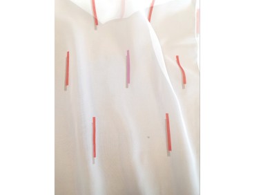 Voile au mètre blanc et rouge (en 300 cm de haut)