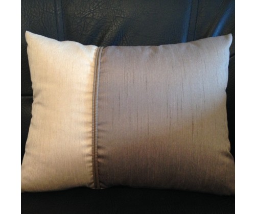 Coussin WEST taupe déhoussable 30 x 40 cm