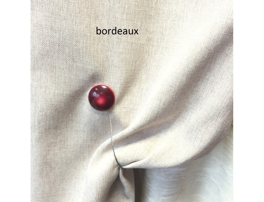 Petite embrasse aimantés AGATHE rouge