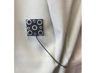 Embrasse aimantée IMAN noir