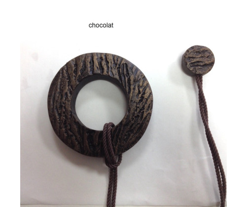 Embrasse aimantée sancy chocolat